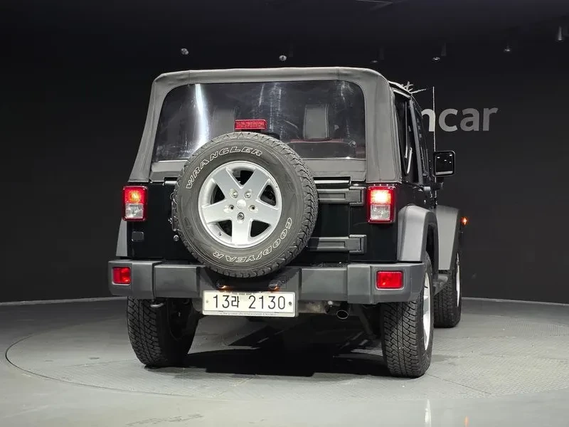 Jeep Wrangler  (Jk) 3.6 Sports 2-Door, снимка 4 - Автомобили и джипове - 55189859