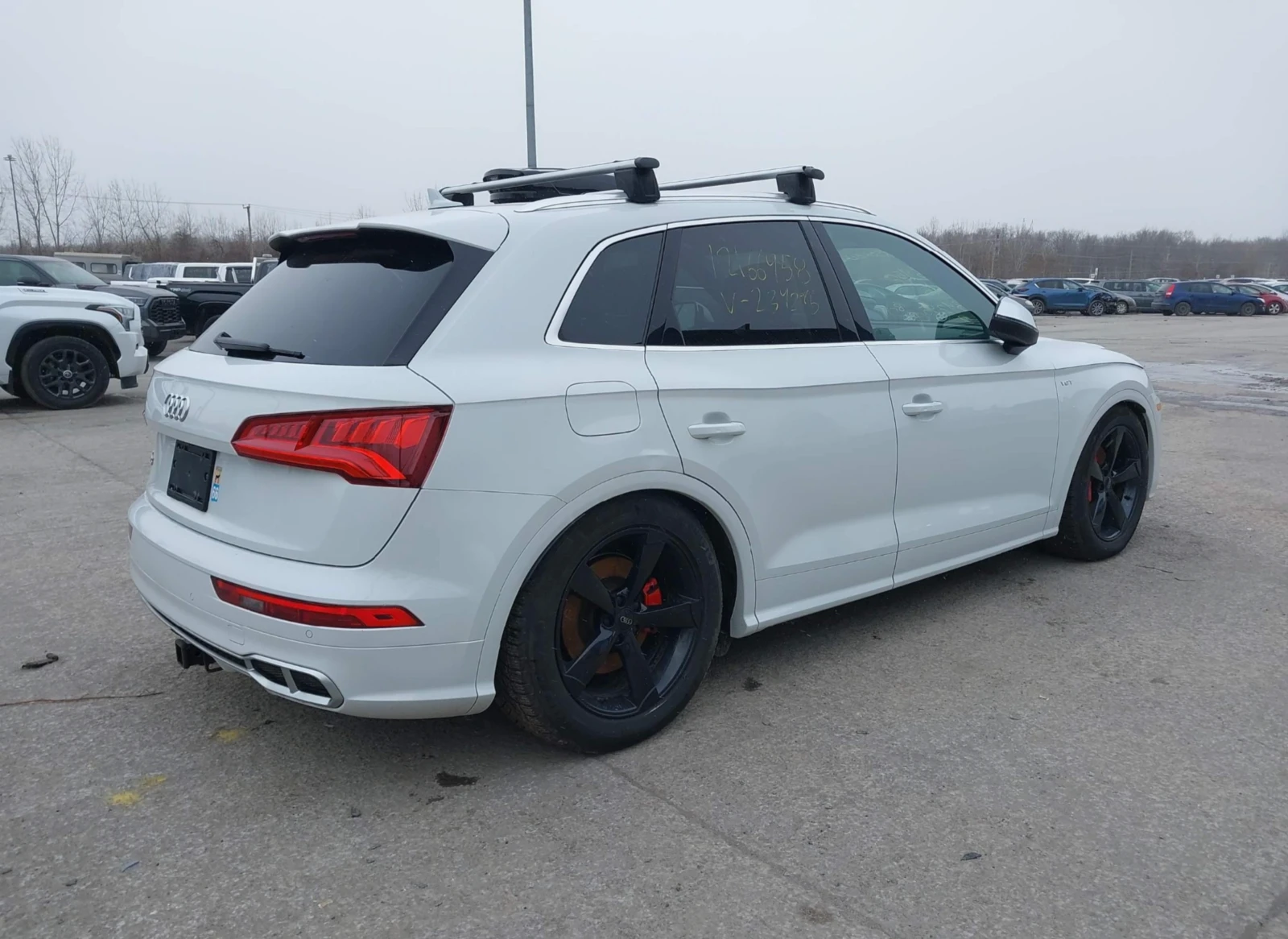 Audi SQ5 PRESTIGE* BANGOLUFSEN* HEADUP* КАМЕРИ* KEYLESS - изображение 8