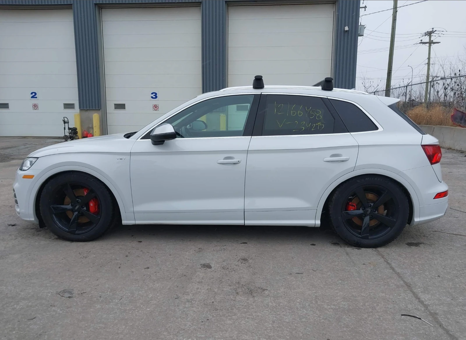 Audi SQ5 PRESTIGE* BANGOLUFSEN* HEADUP* КАМЕРИ* KEYLESS - изображение 5