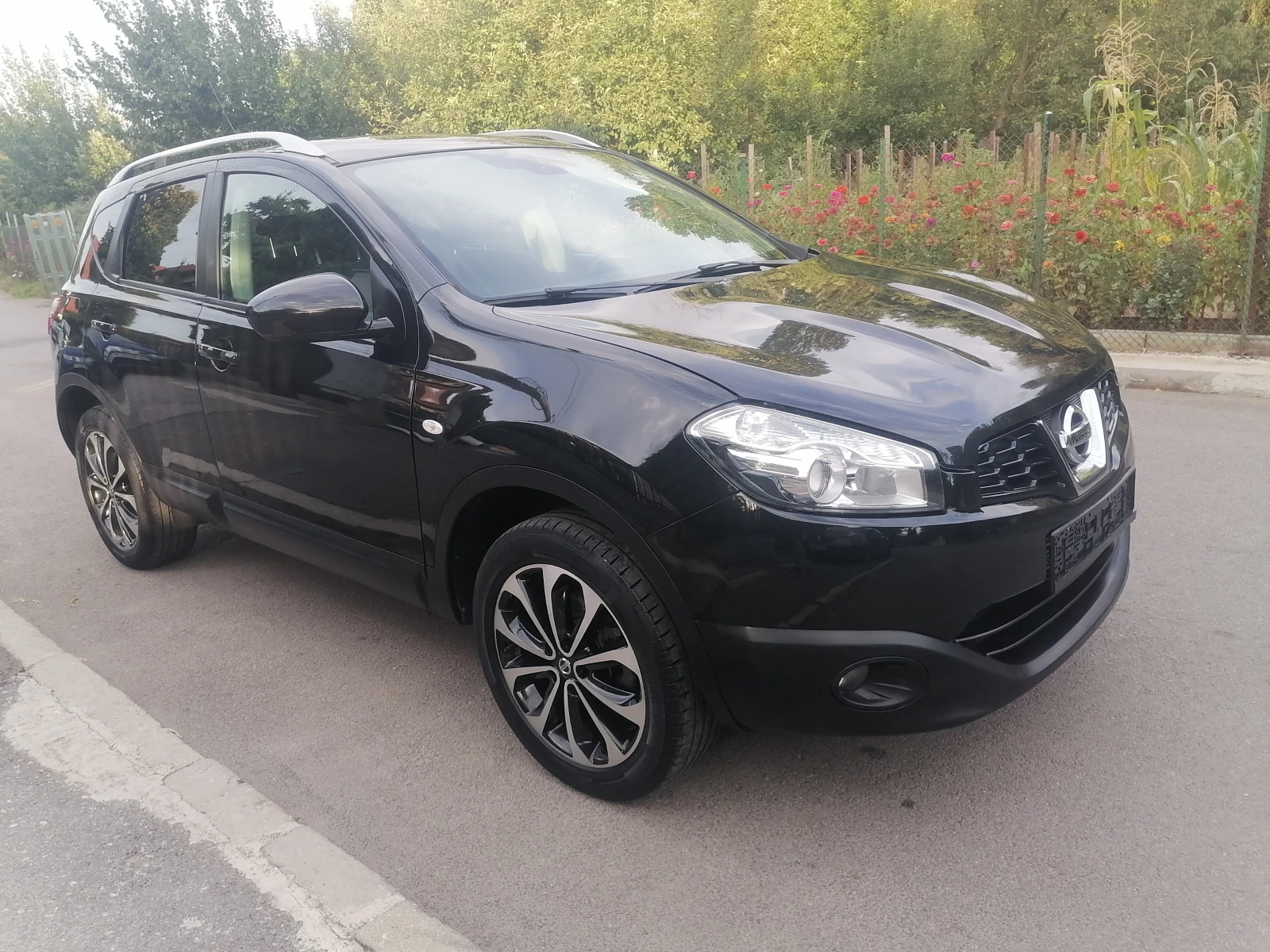 Nissan Qashqai 2.0i NAVI - изображение 6