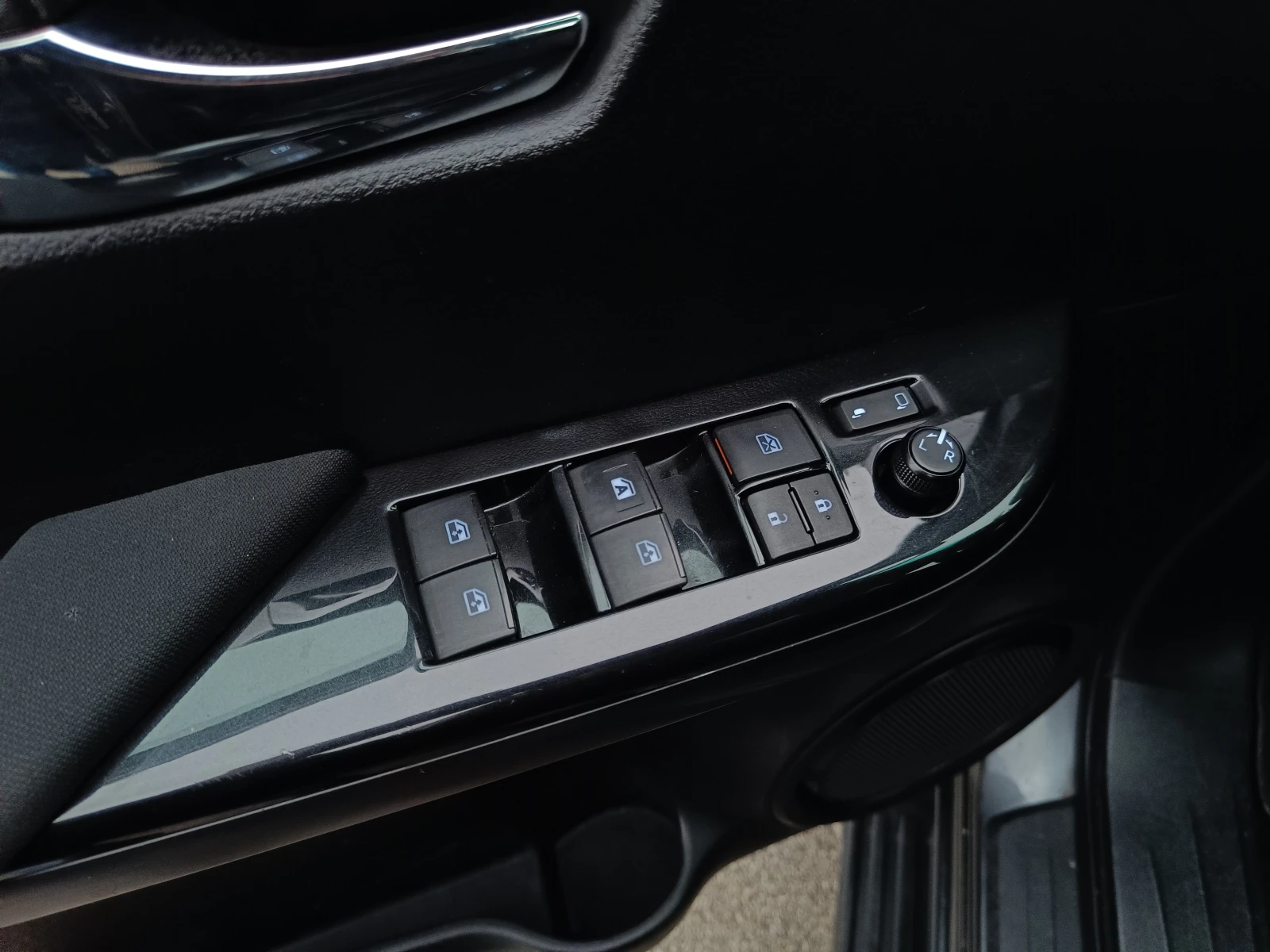 Toyota Hilux 2.4 D-4D 4WD | Mobile.bg   11