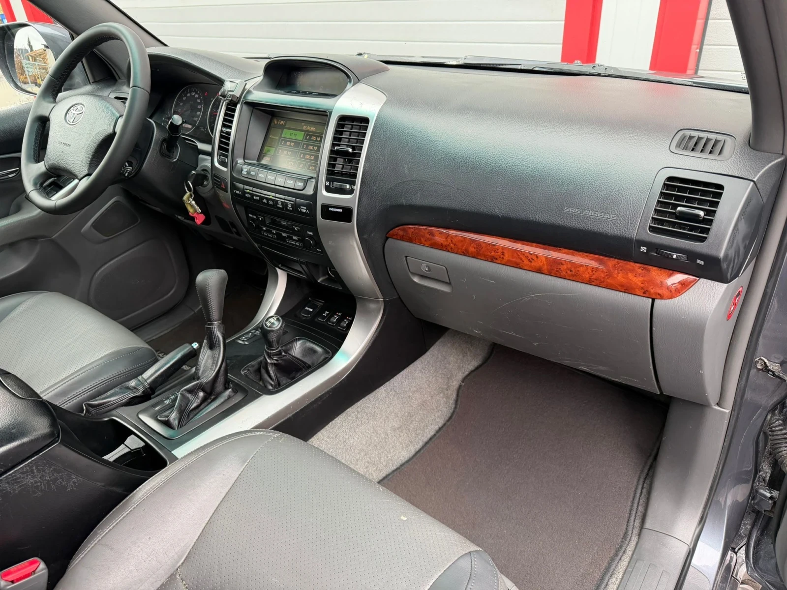 Toyota Land cruiser 3.0D-4D FACE LIFT AUTOMATIK NAVI LEDER WEBASTO | Mobile.bg � ����������� 15