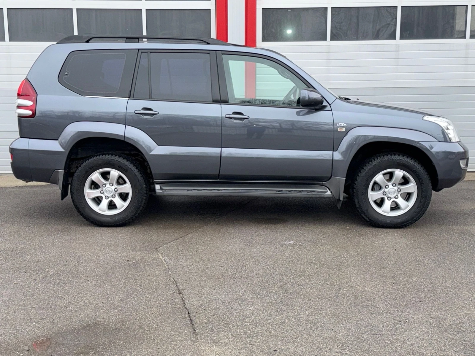Toyota Land cruiser 3.0D-4D FACE LIFT AUTOMATIK NAVI LEDER WEBASTO | Mobile.bg � ����������� 7