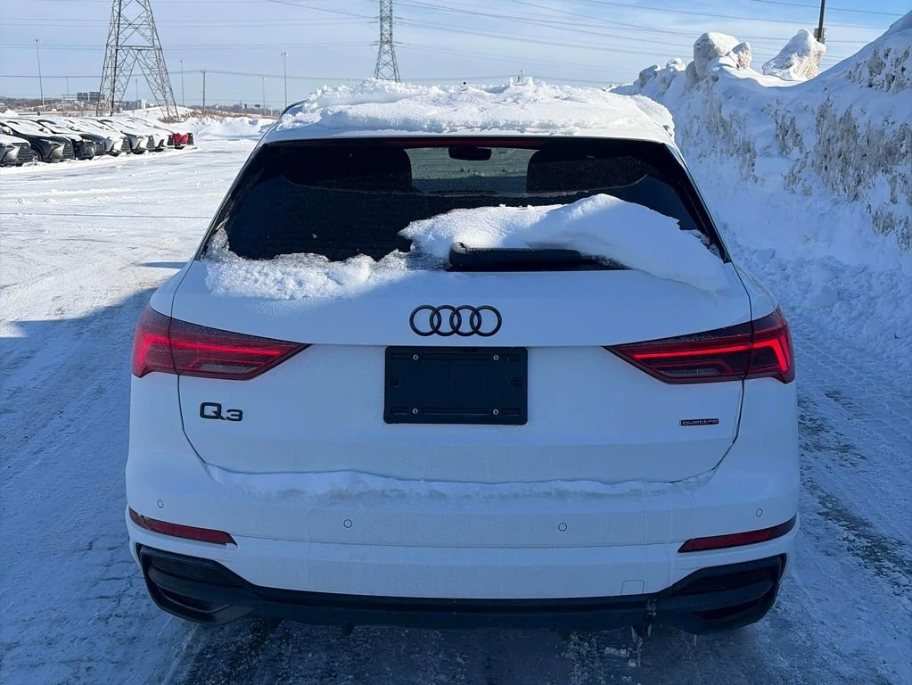 Audi Q3 Technik 45 TFSI quattro * CARFAX * ПОДГРЕВИ - изображение 5