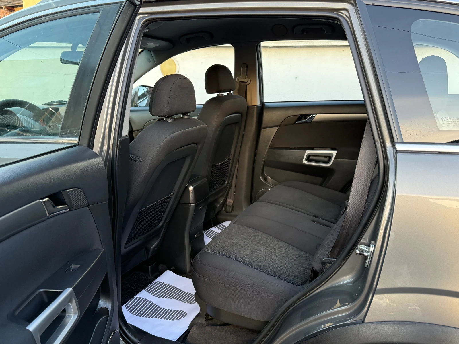 Opel Antara 2.0CDTI NAVI , снимка 15 - Автомобили и джипове - 53774578