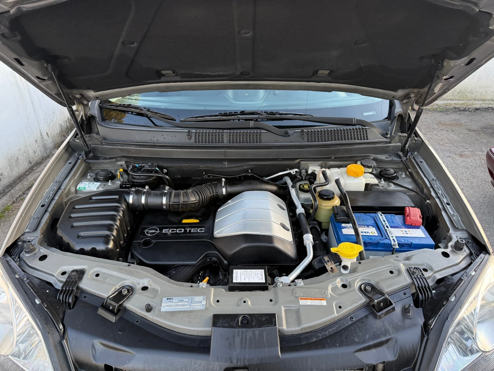 Opel Antara 2.0CDTI NAVI , снимка 17 - Автомобили и джипове - 53774578