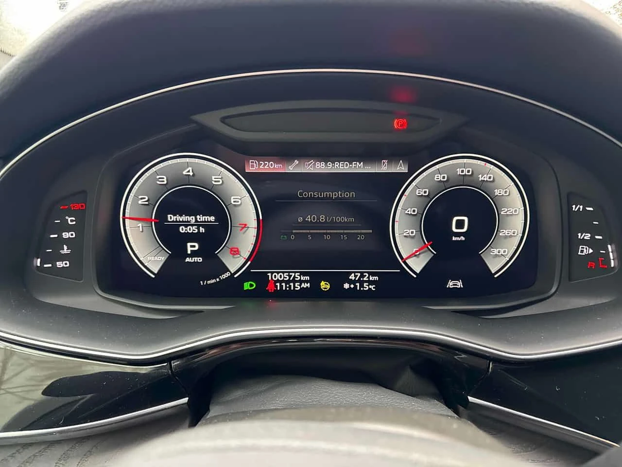 Audi Q7  Komfort /CARFAX/360/КЛИП НА МОТОРА , снимка 8 - Автомобили и джипове - 54167586