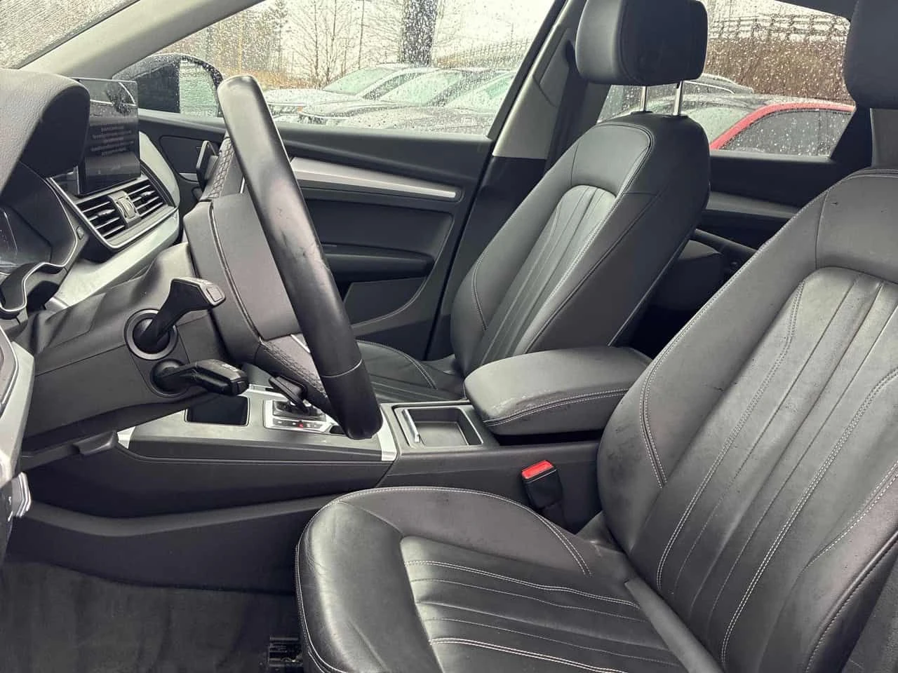 Audi Q5 * Komfort * ПОДГРЕВИ* ПАНОРАМА* KEYLESS* , снимка 12 - Автомобили и джипове - 54210337