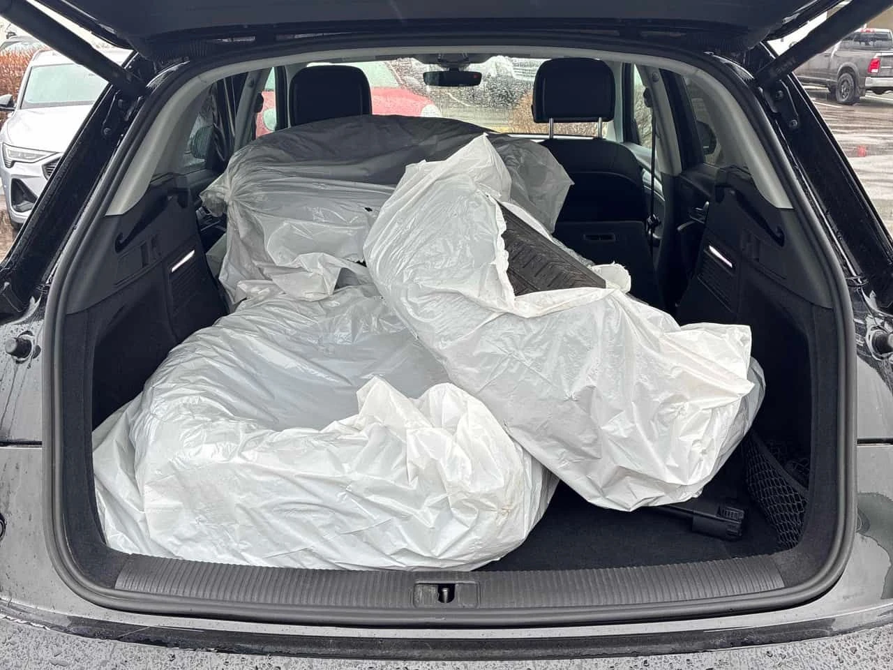 Audi Q5 * Komfort * ПОДГРЕВИ* ПАНОРАМА* KEYLESS* , снимка 17 - Автомобили и джипове - 54210337