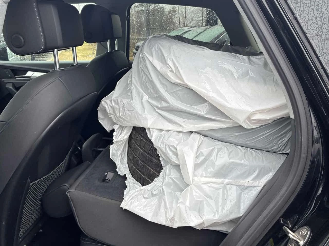 Audi Q5 * Komfort * ПОДГРЕВИ* ПАНОРАМА* KEYLESS* , снимка 16 - Автомобили и джипове - 54210337