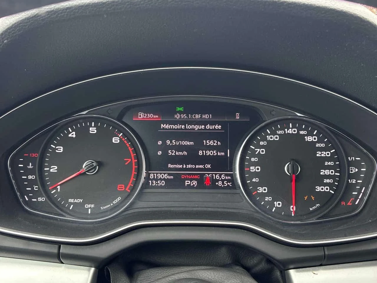Audi Q5 * Komfort * ПОДГРЕВИ* ПАНОРАМА* KEYLESS* , снимка 8 - Автомобили и джипове - 54210337