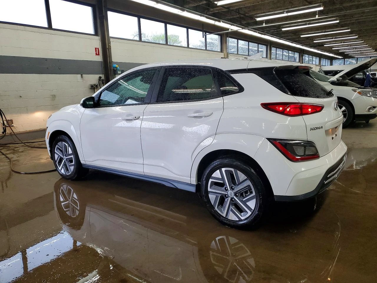 Hyundai Kona Electric SEL FWD, снимка 2 - Автомобили и джипове - 54455837