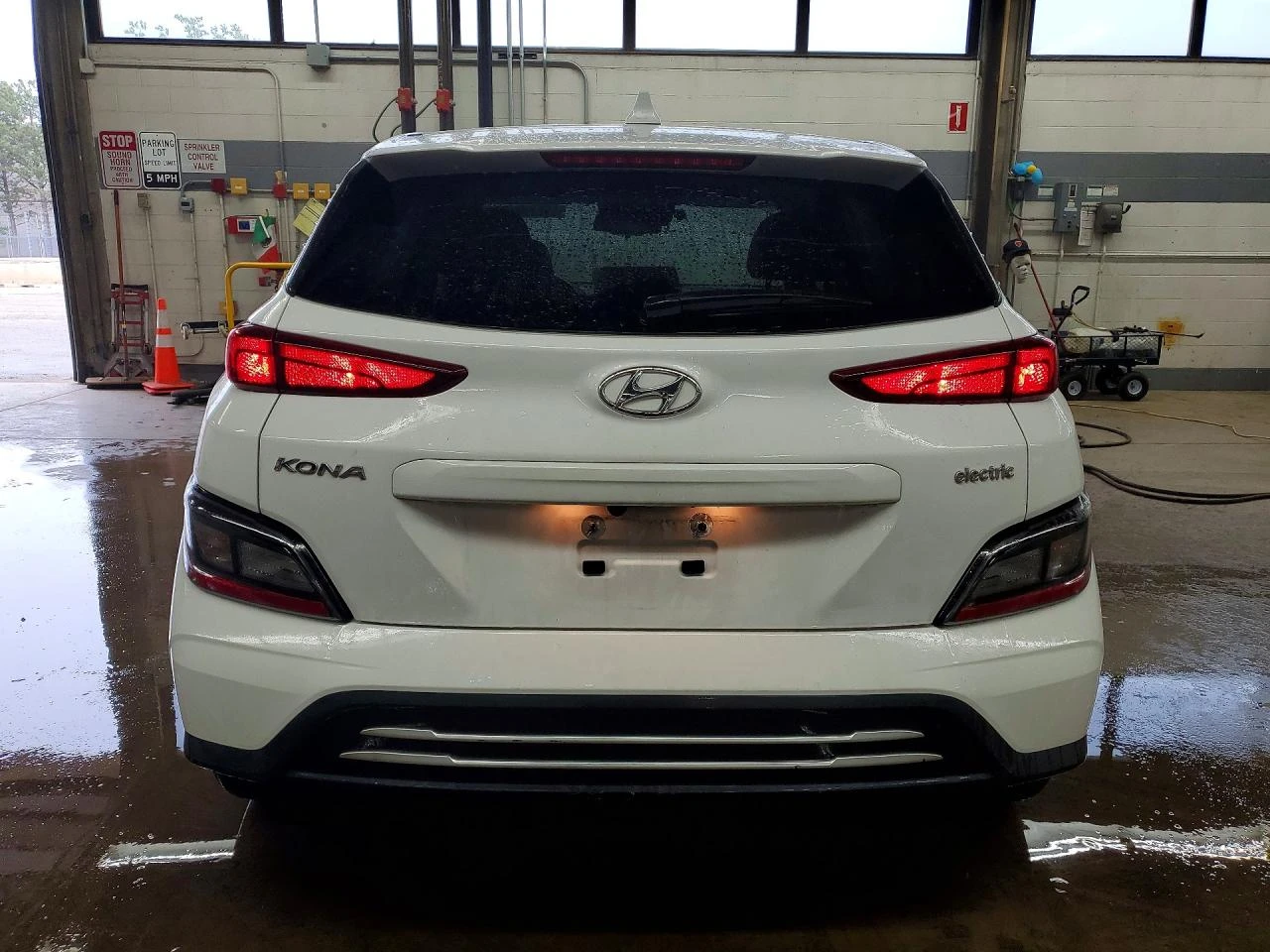 Hyundai Kona Electric SEL FWD, снимка 6 - Автомобили и джипове - 54455837