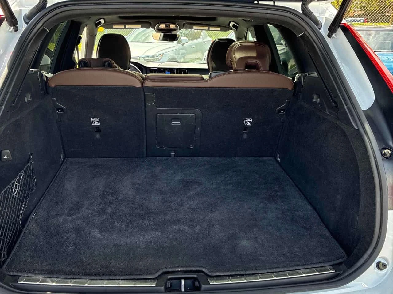 Volvo XC60 Inscription  CARFAX, снимка 14 - Автомобили и джипове - 54607064