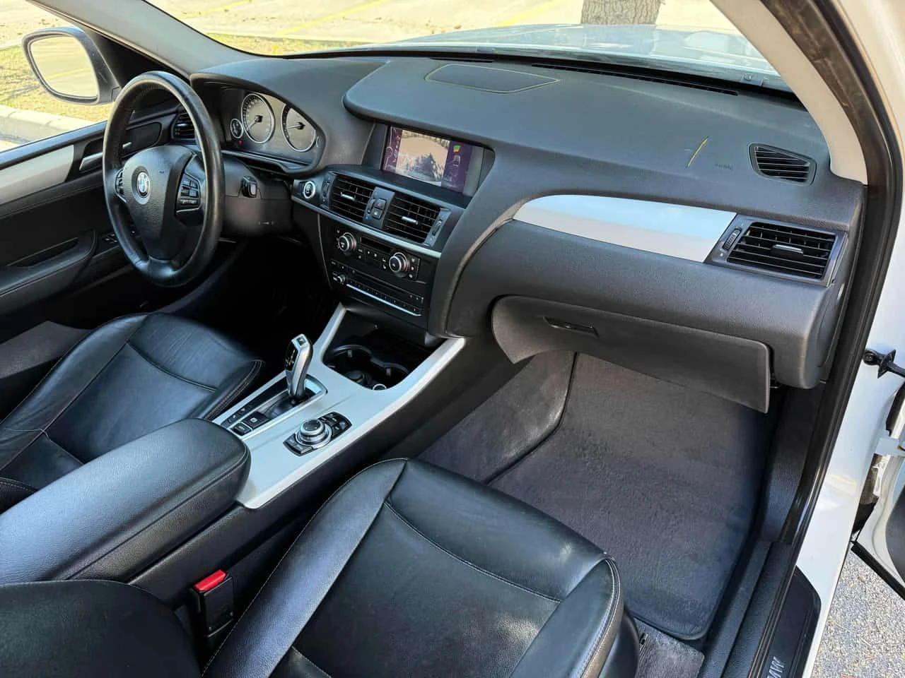 BMW X3 * 28i * CARFAX * ЦЕНА ДО БГ, снимка 14 - Автомобили и джипове - 54918959