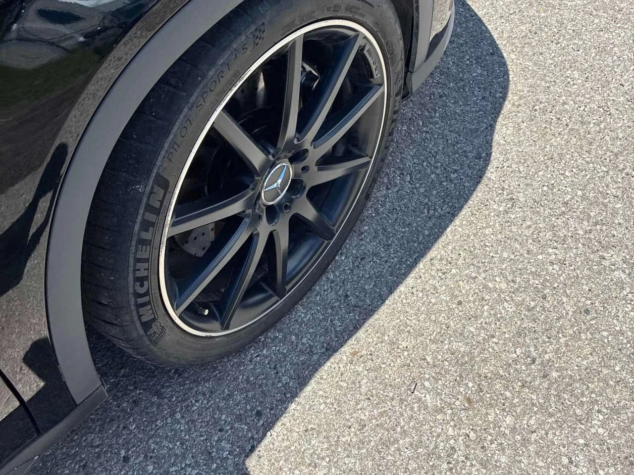 Mercedes-Benz GLA 45 AMG ПАНО/ПОДГРЕВ/КЛИП/CARFAХ/ОТ ПРЕДСТАВИТЕЛСТВО, снимка 15 - Автомобили и джипове - 54974547