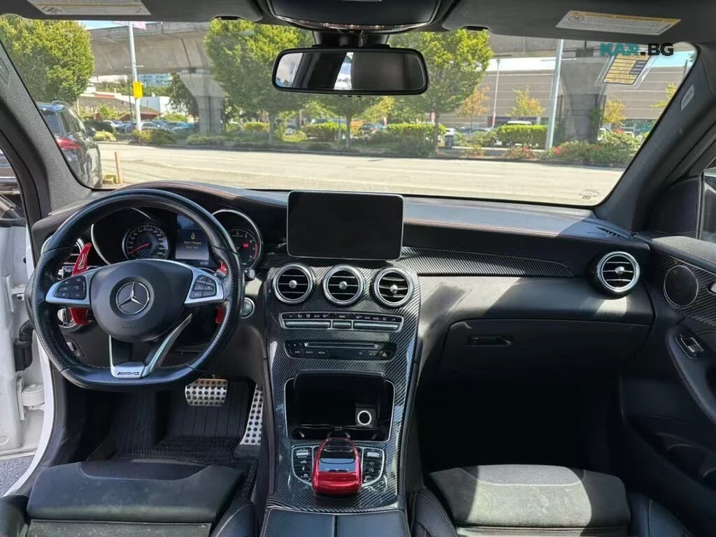 Mercedes-Benz GLC 43 AMG 4MATIC* CARBON* PANORAMA* ПОДГРЕВ* КАМЕРА* , снимка 12 - Автомобили и джипове - 56228666