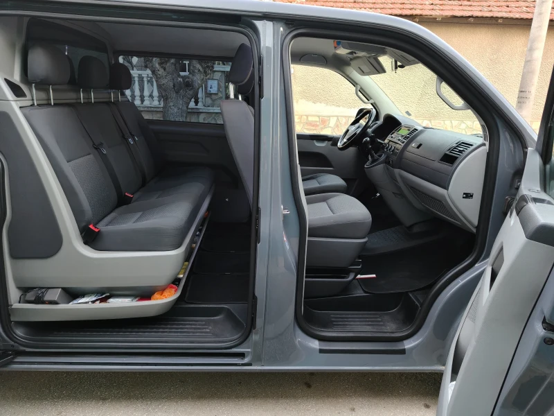 VW T5, снимка 5 - Бусове и автобуси - 53539323