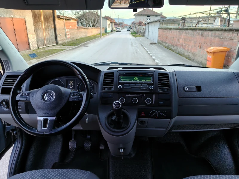 VW T5, снимка 13 - Бусове и автобуси - 53539323