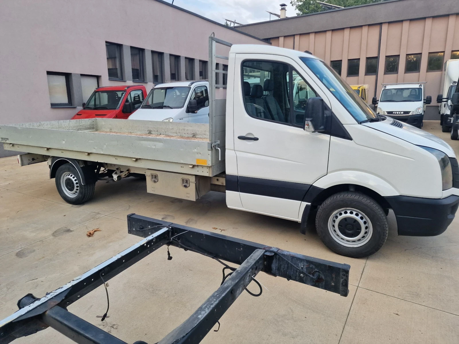 VW Crafter Швейцарски 4.30м - изображение 4