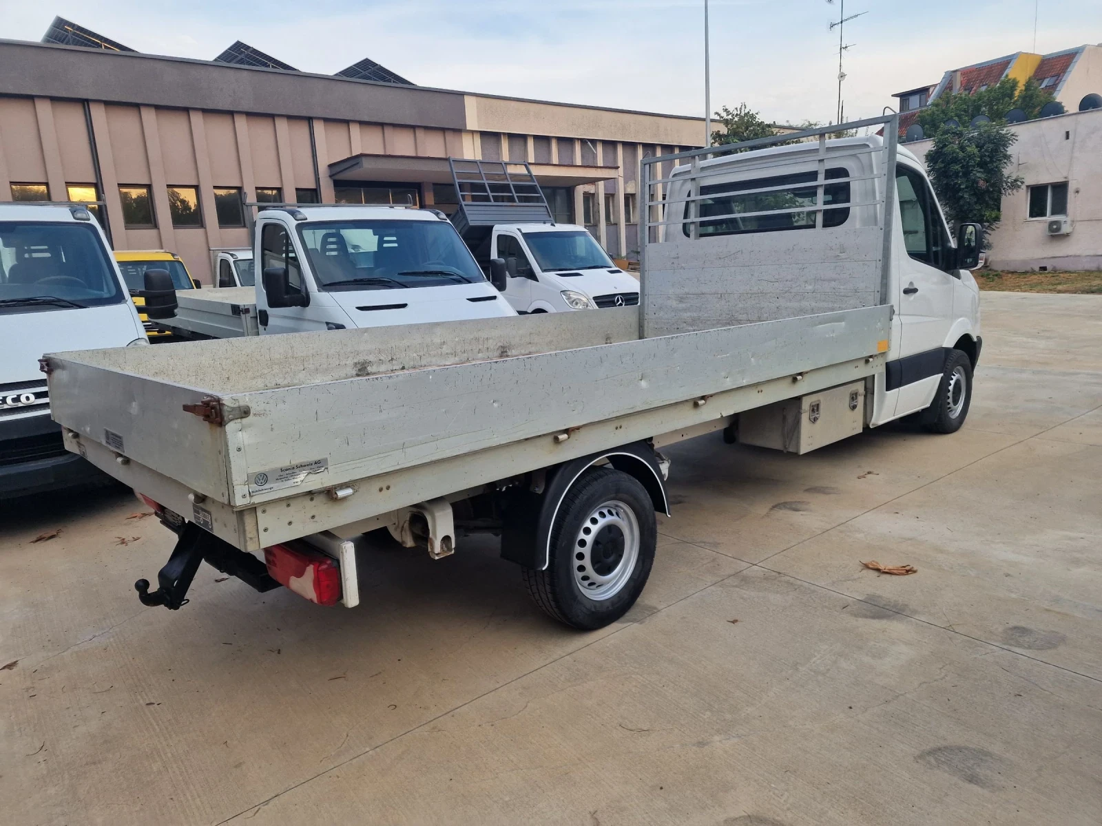 VW Crafter Швейцарски 4.30м - изображение 6