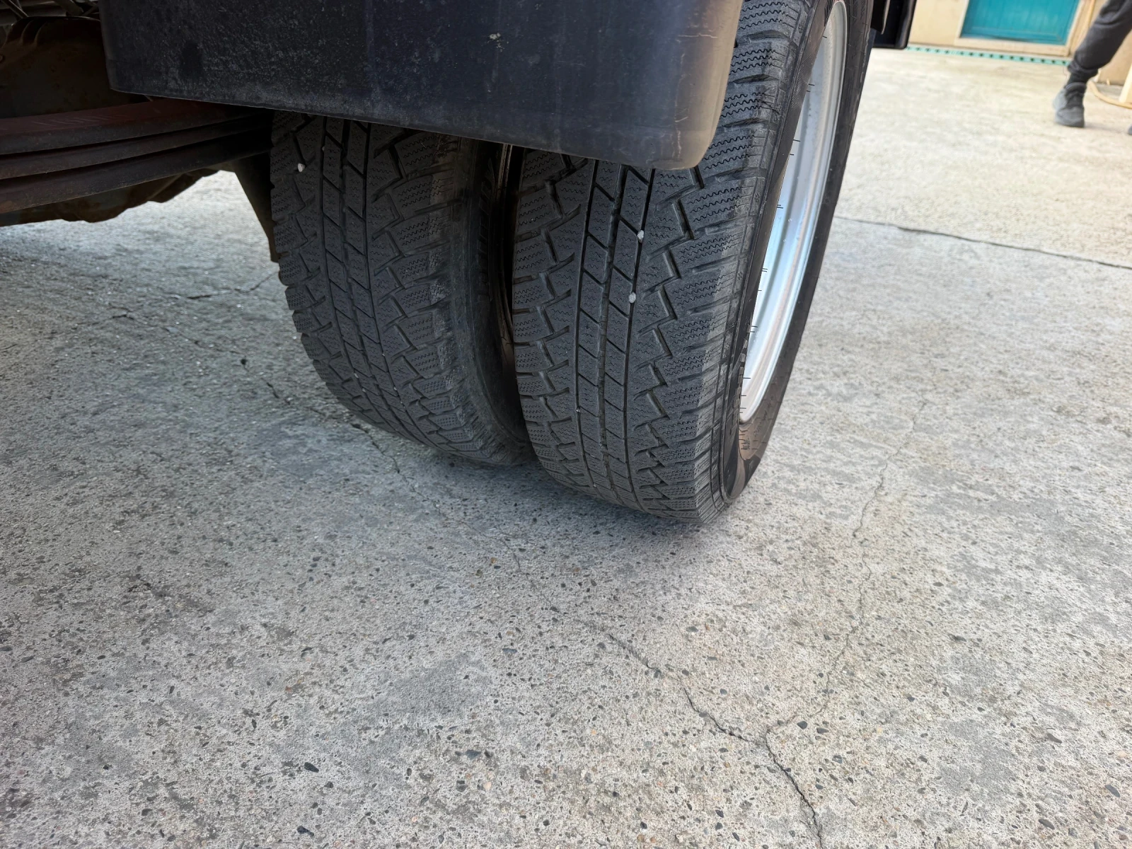 Mercedes-Benz 412 2.9TDI* Кран HIAB, снимка 8 - Камиони - 56188017