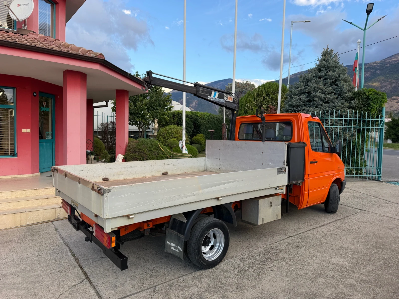 Mercedes-Benz 412 2.9TDI* Кран HIAB, снимка 10 - Камиони - 56188017