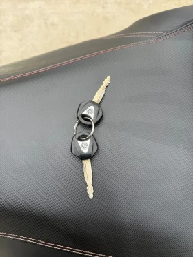 Yamaha T-max 2007 black mat 2broq, снимка 9