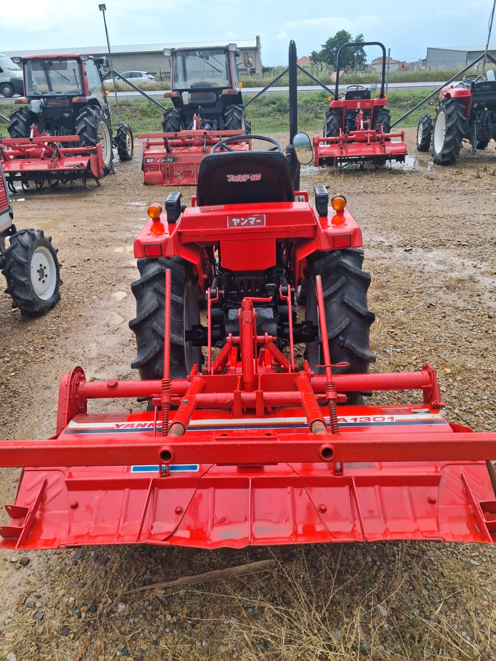 Трактор Kubota СКАЙТРАК , снимка 2 - Селскостопанска техника - 54806186