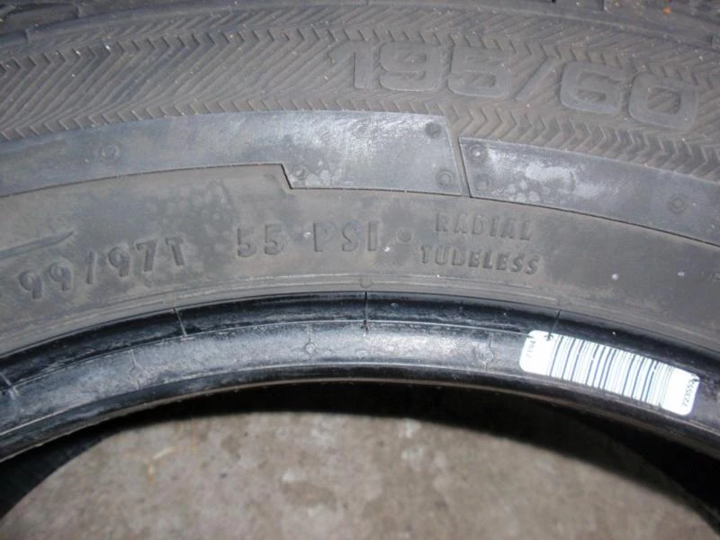 Гуми Всесезонни 195/60R16, снимка 12 - Гуми и джанти - 8934117