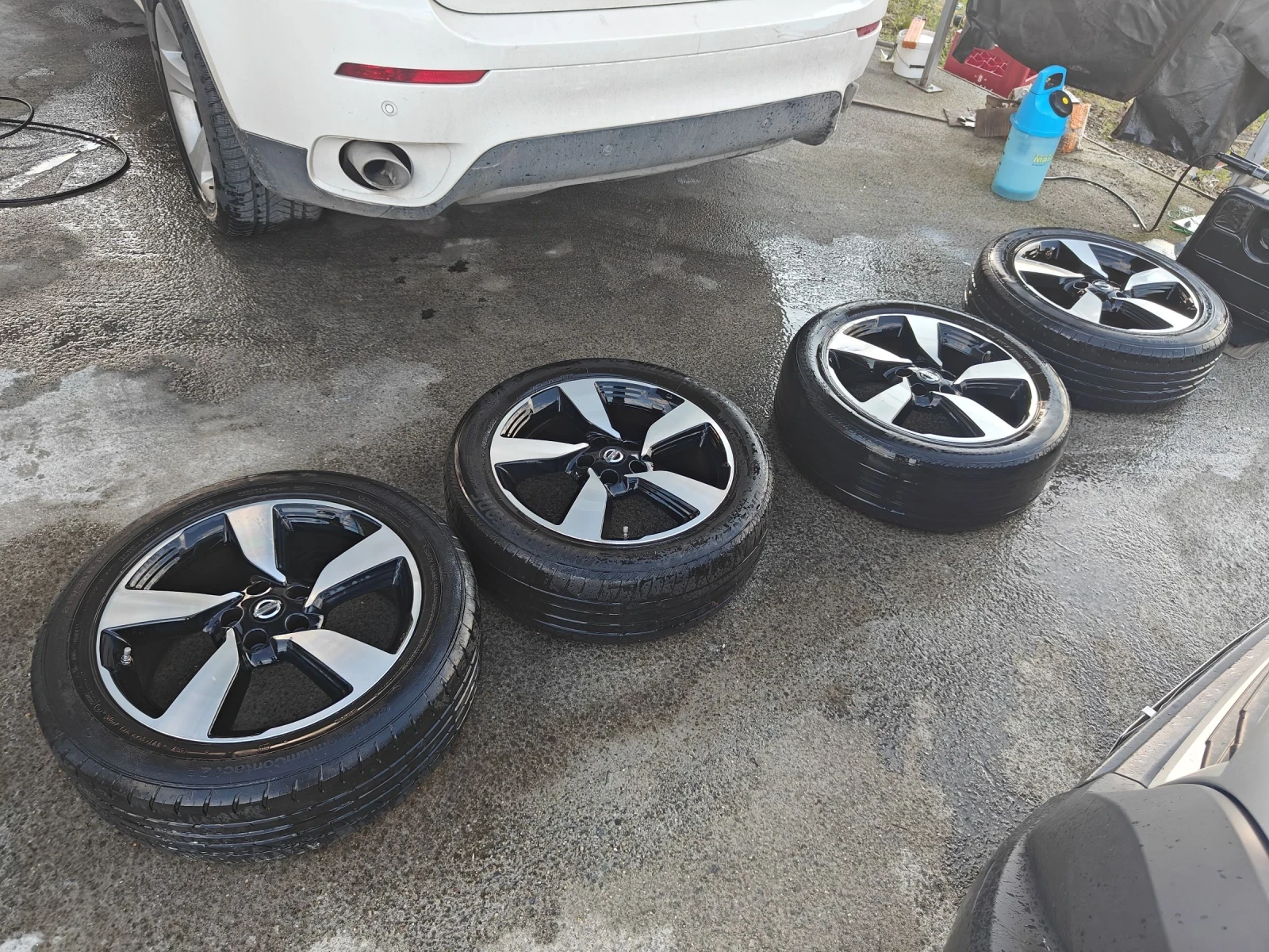 Гуми с джанти Continental 215/55R18, снимка 4 - Гуми и джанти - 54608686