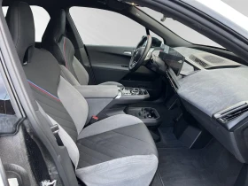 BMW iX M70/xDrive/B&W/PANO SKY/ICONIC GLOW/, снимка 10