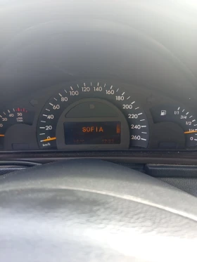 Mercedes-Benz C 200, снимка 12