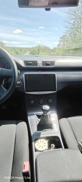 VW Passat 1.6, снимка 8