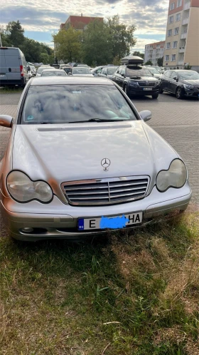     Mercedes-Benz C 220