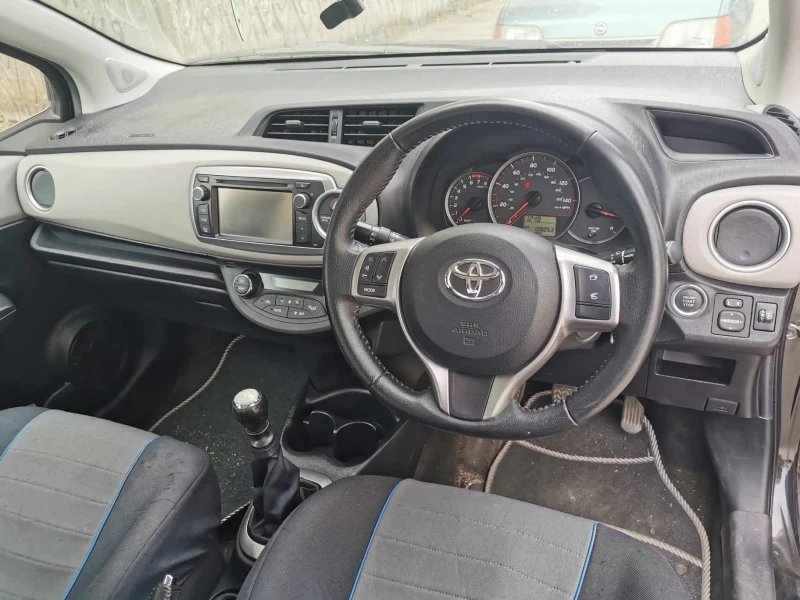 Toyota Yaris, снимка 2 - Автомобили и джипове - 46967797