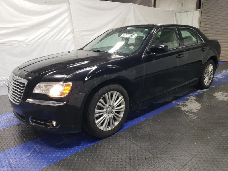 Chrysler 300c, снимка 4 - Автомобили и джипове - 48039219