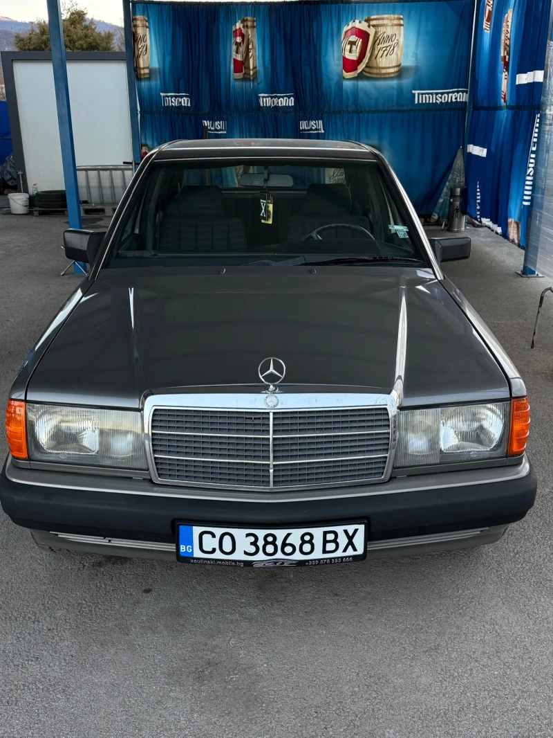 Mercedes-Benz 190, снимка 10 - Автомобили и джипове - 48366575