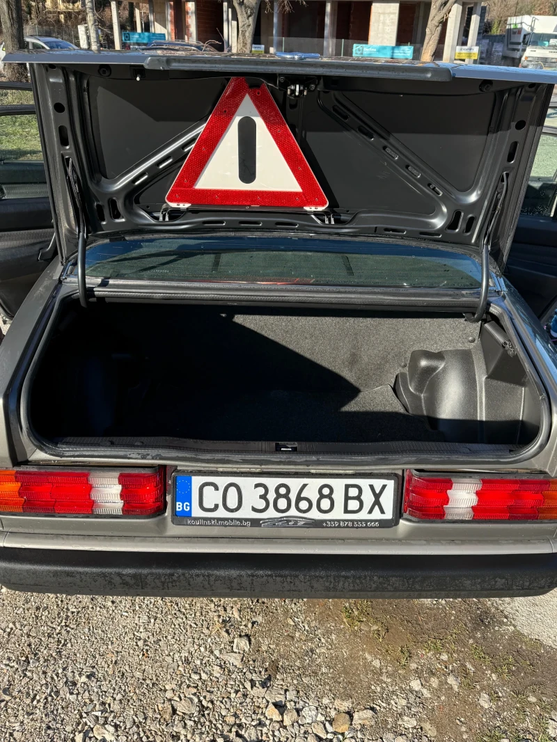 Mercedes-Benz 190, снимка 10 - Автомобили и джипове - 48366575