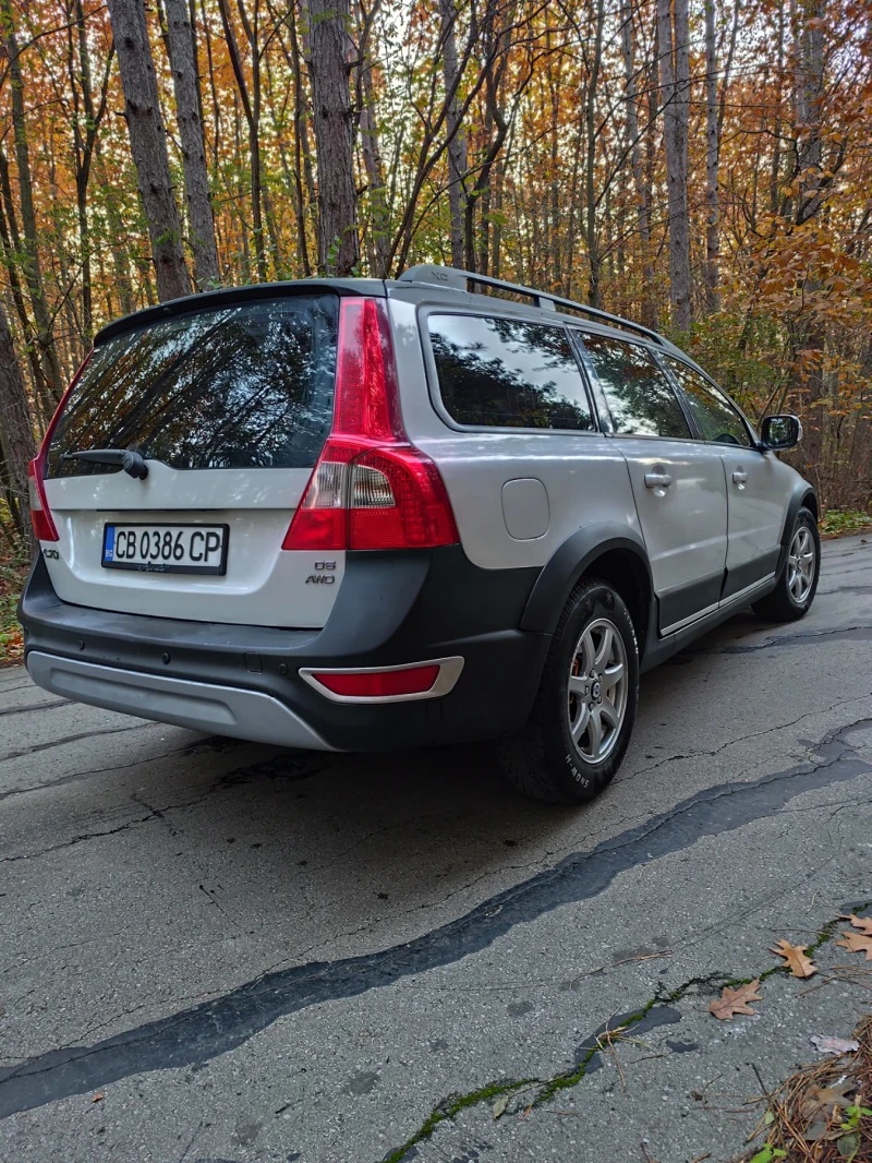 Volvo Xc70 2.4 D5 185kc, снимка 5 - Автомобили и джипове - 48550775