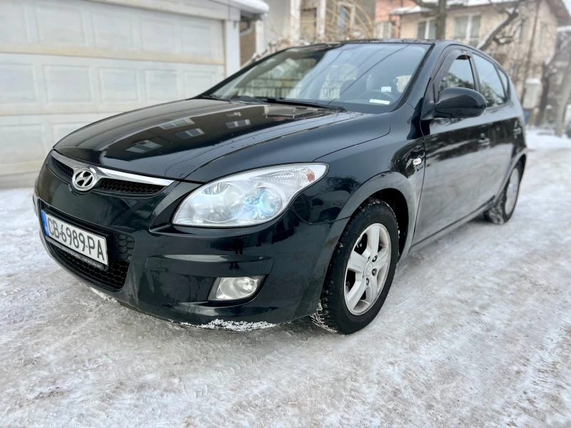 Hyundai I30 1.6 122к.с. Сменена верига и съединител, снимка 2 - Автомобили и джипове - 48819524