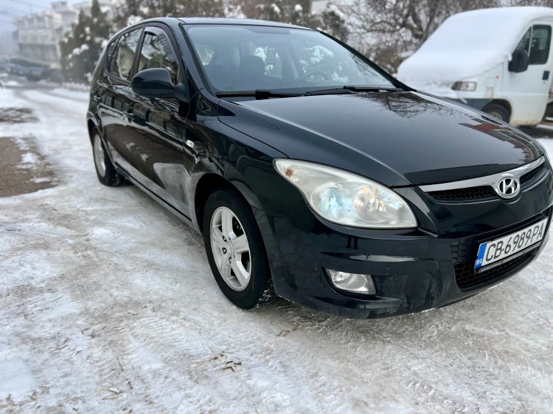 Hyundai I30 1.6 122к.с. Сменена верига и съединител, снимка 4 - Автомобили и джипове - 48819524