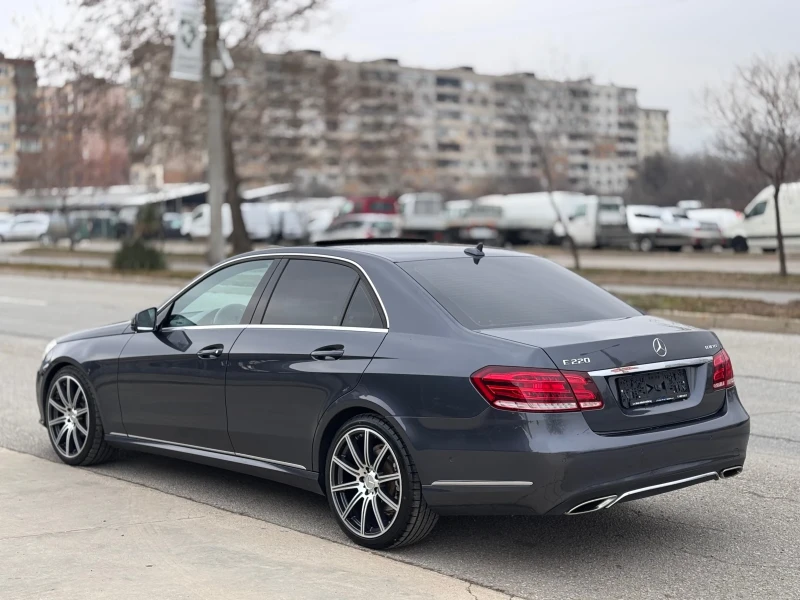 Mercedes-Benz E 220 Bluetec 9G-Tronic, снимка 3 - Автомобили и джипове - 49291367