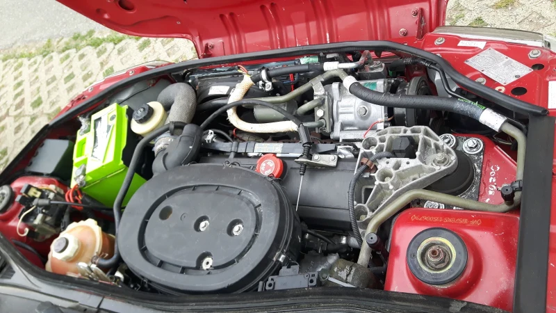 Renault Clio, снимка 2 - Автомобили и джипове - 52557449