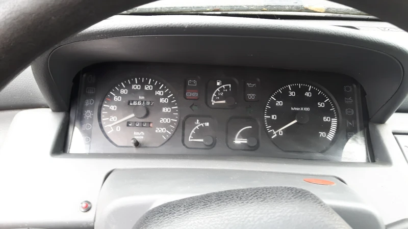 Renault Clio, снимка 6 - Автомобили и джипове - 52557449