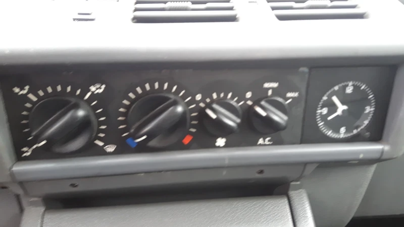 Renault Clio, снимка 5 - Автомобили и джипове - 52557449