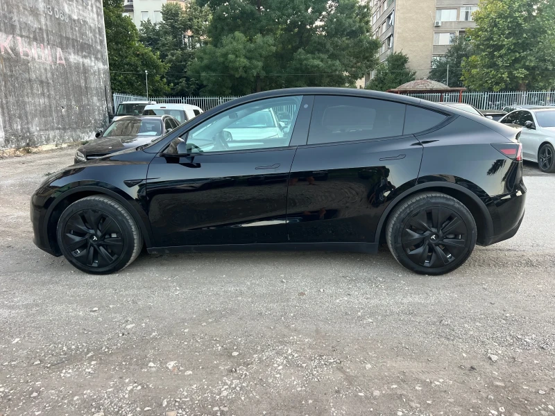 Tesla Model Y Швейцария 33000км, снимка 7 - Автомобили и джипове - 51860094