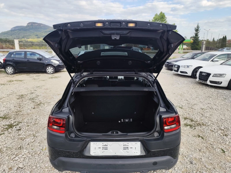 Citroen C4 Cactus 1.6 дизел Автомат, снимка 7 - Автомобили и джипове - 51904085