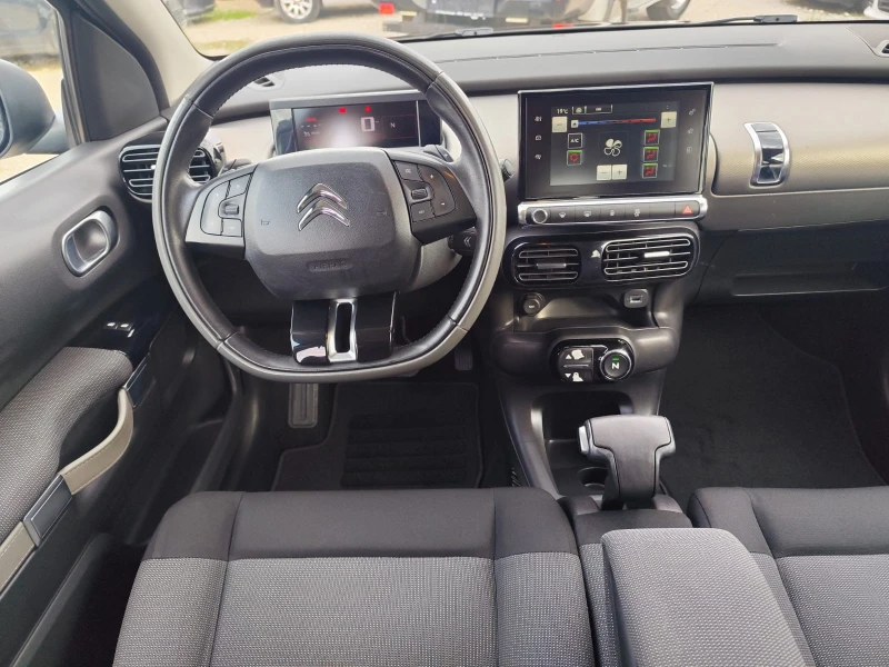 Citroen C4 Cactus 1.6 дизел Автомат, снимка 10 - Автомобили и джипове - 51904085