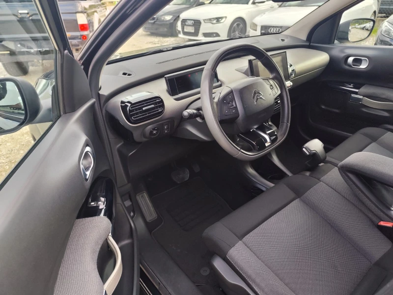 Citroen C4 Cactus 1.6 дизел Автомат, снимка 11 - Автомобили и джипове - 51904085